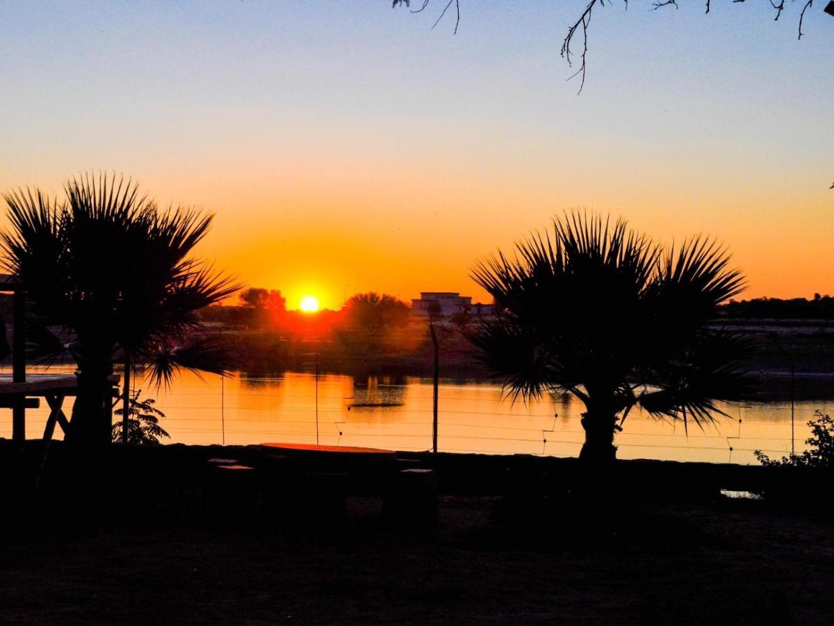Die Dam - Transkalahari End Resort Gobabis Eksteriør billede